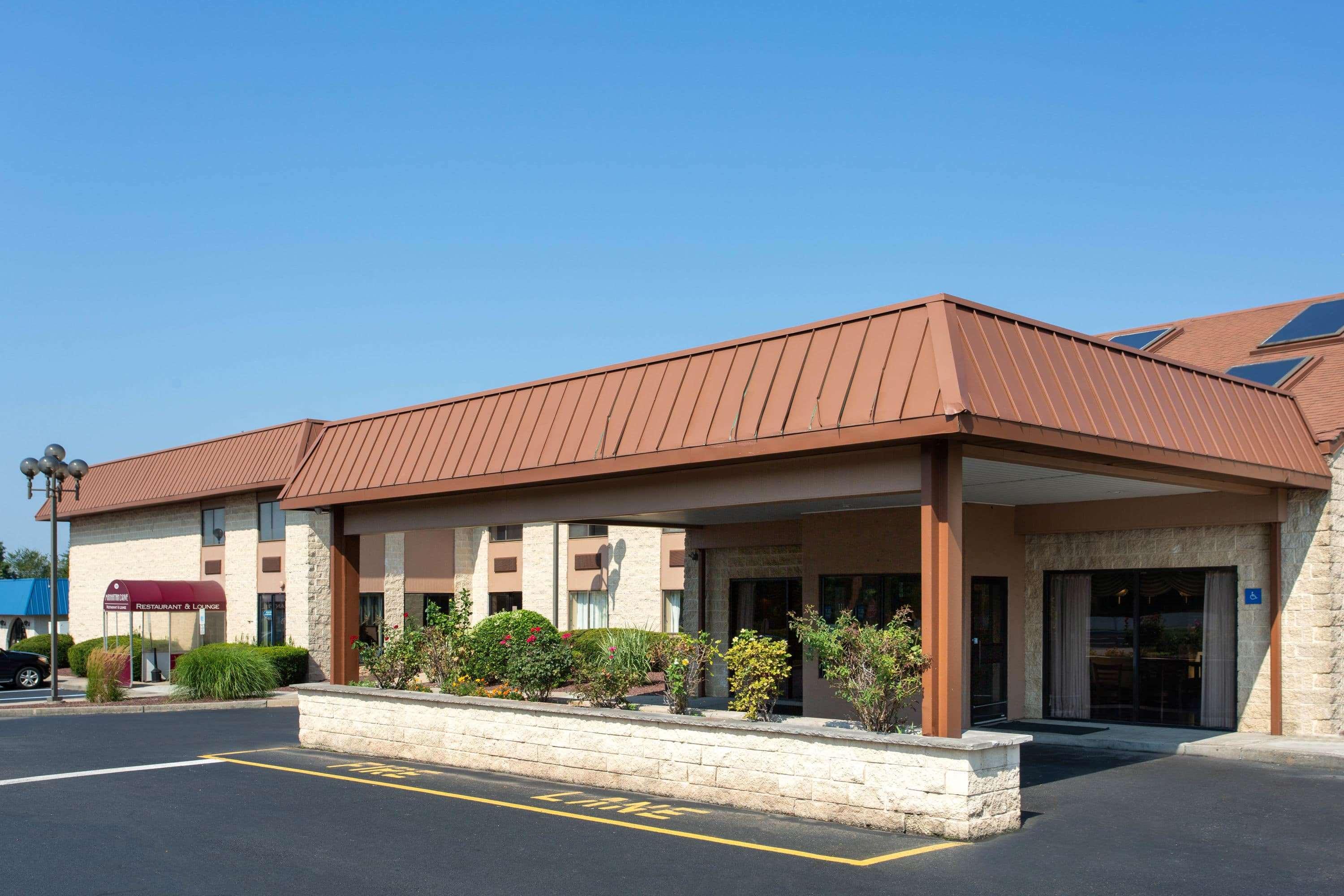 Days Inn By Wyndham Hillsborough Exterior foto